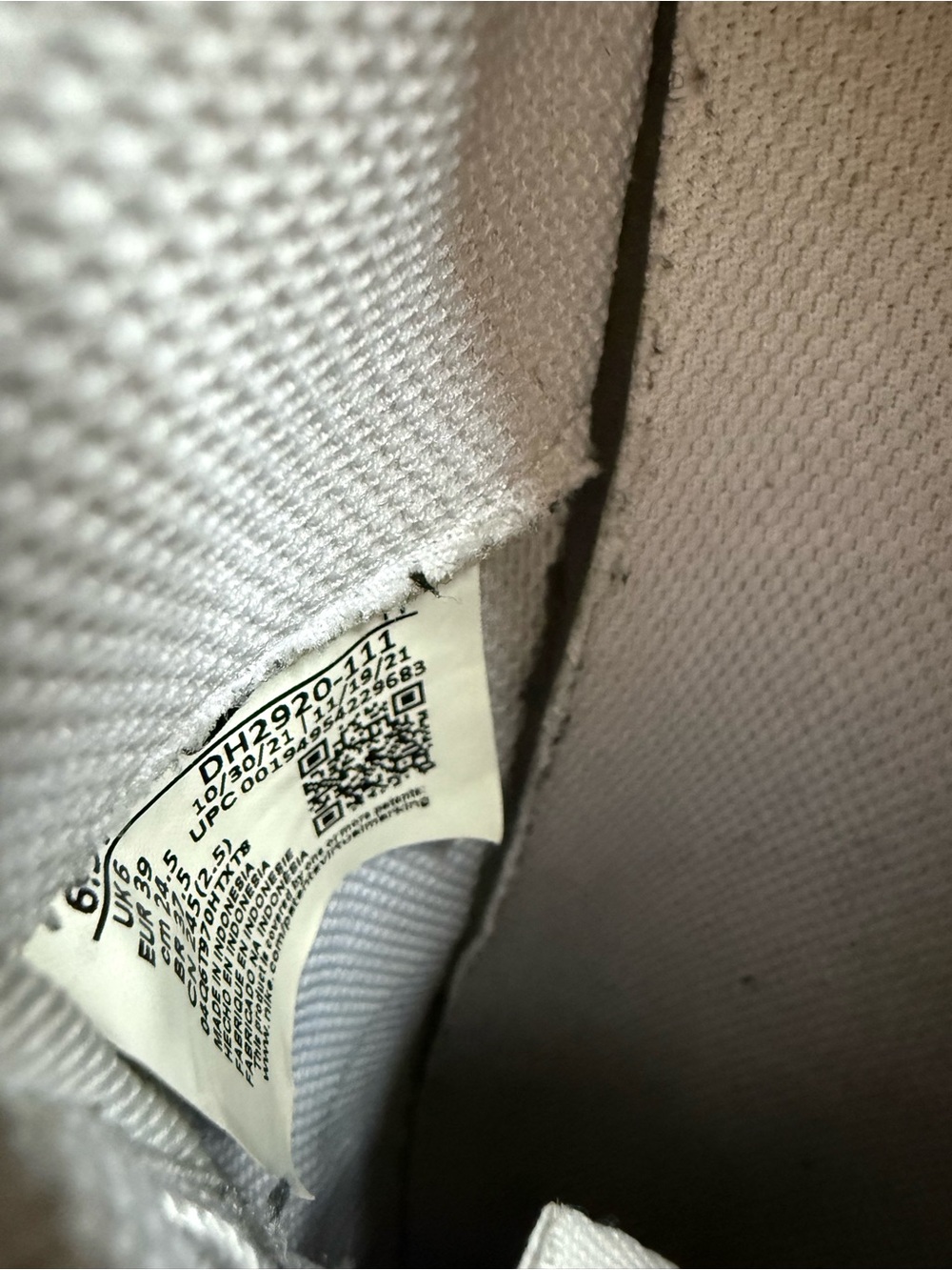 Nike White Air Force 1 Size 6.5y - Picture 9 of 12